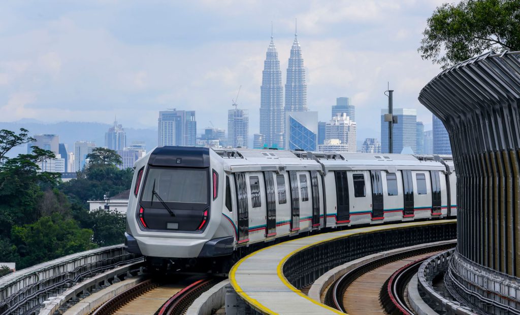 Tuyến metro MRT Kajang Line tự động không người lái được phát triển bởi tập đoàn Gamuda Berhad